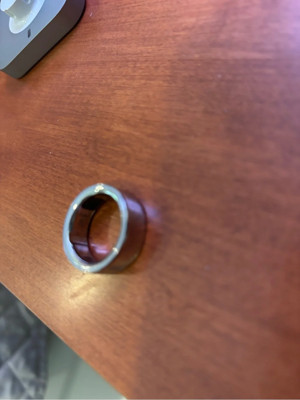 Oura ring 4 Silver — size 8